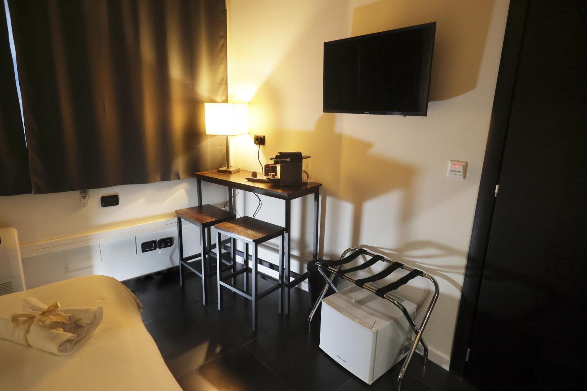 Civico 69 Luxury Room Барлетта Экстерьер фото